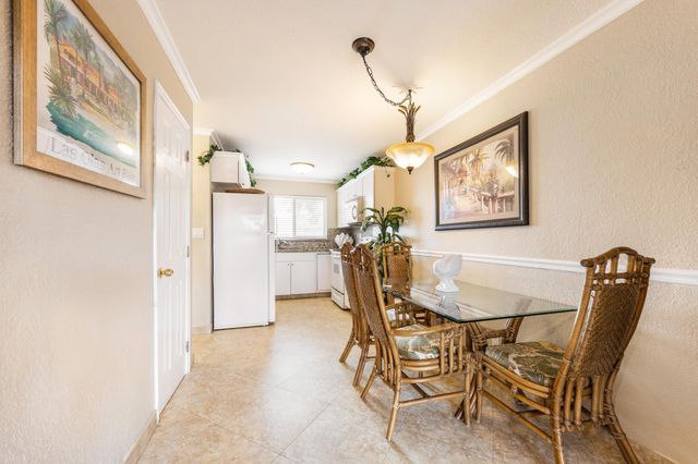 2648 NE 32nd St, Fort Lauderdale, FL 33306