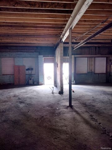 14621 schaefer hwy Highway, Detroit, MI 48227