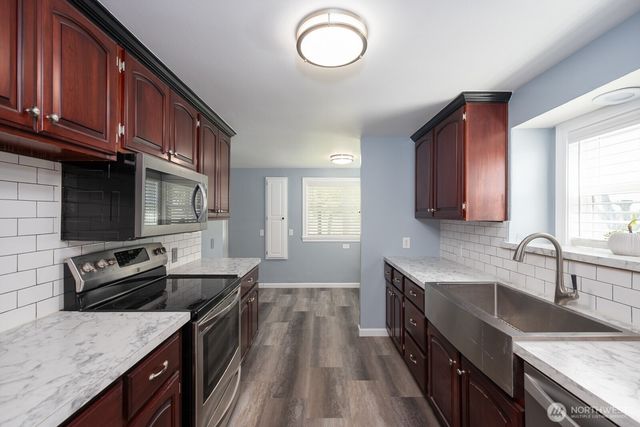 11627 Road K NE, Moses Lake, WA 98837