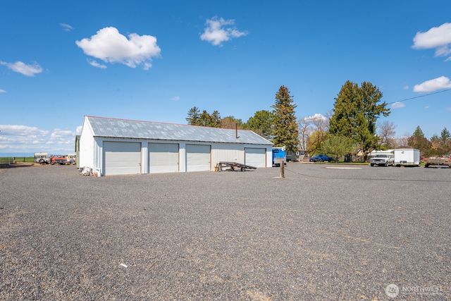 11627 Road K NE, Moses Lake, WA 98837