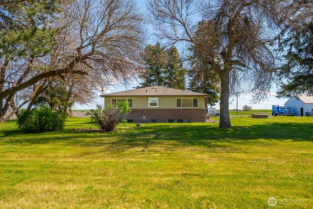 11627 Road K NE, Moses Lake, WA 98837