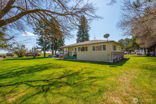 11627 Road K NE, Moses Lake, WA 98837
