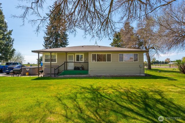 11627 Road K NE, Moses Lake, WA 98837