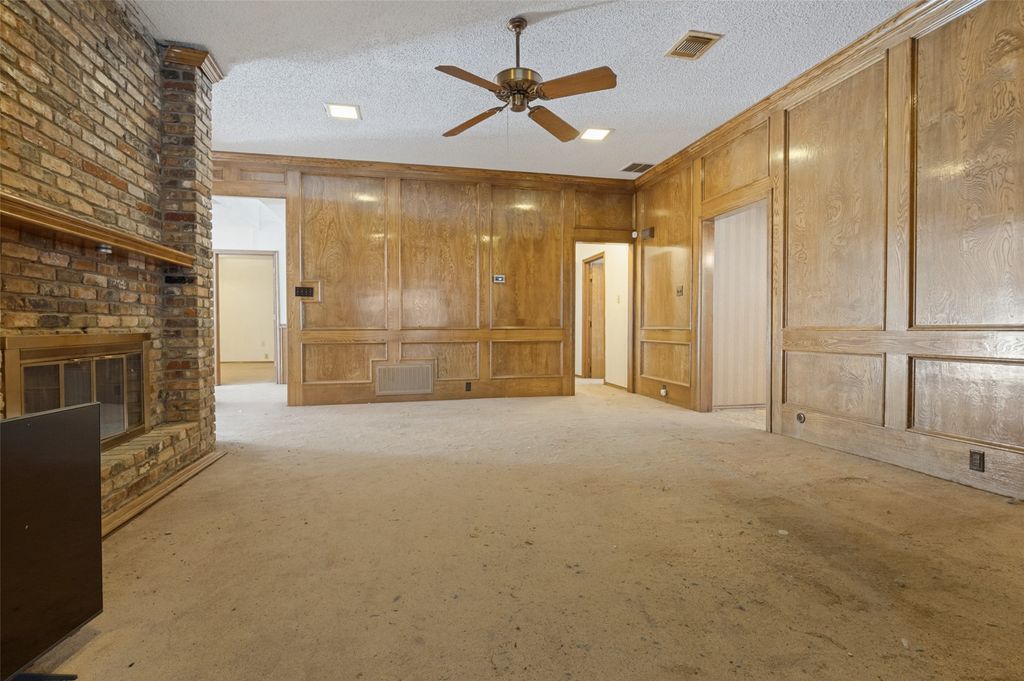 1901 Wedgewood Drive, Grand Prairie, TX 75050 — photo 5