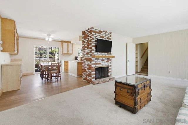 1570 Villa Crest Dr, El Cajon, CA 92021