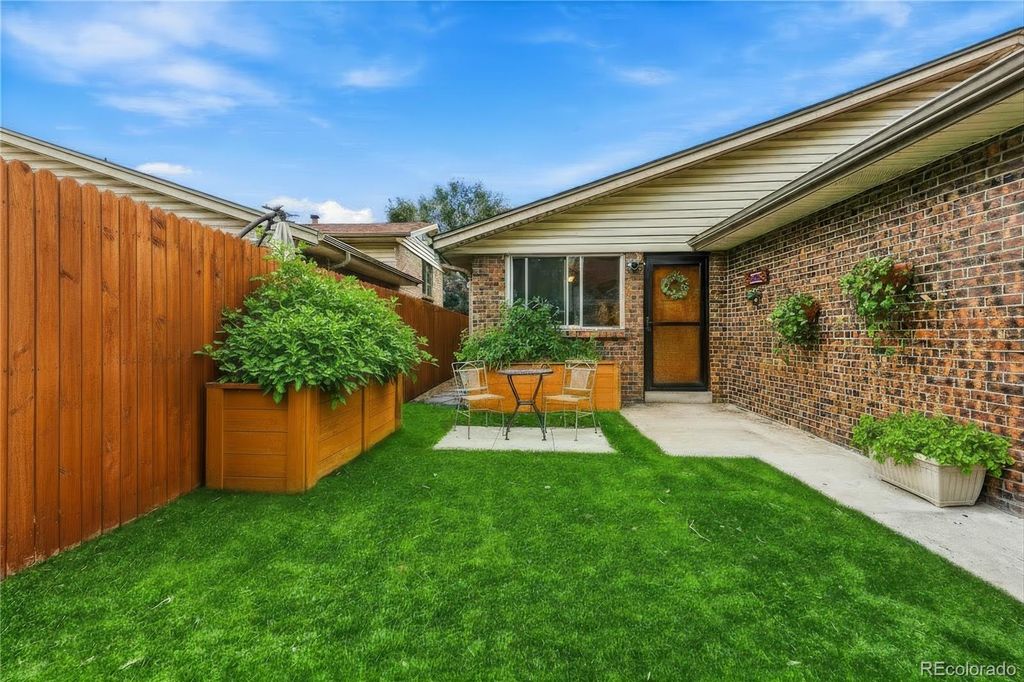 4695 Independence Street 1, Wheat Ridge, CO 80033