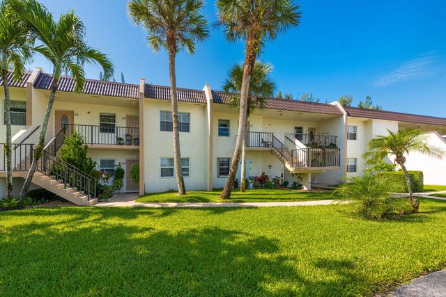 150 Lake Meryl Drive 143, West Palm Beach, FL 33411