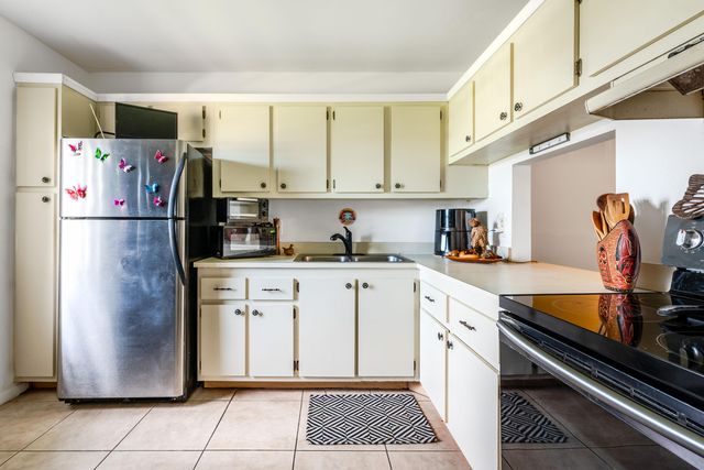 150 Lake Meryl Drive 143, West Palm Beach, FL 33411