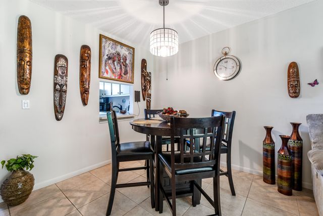 150 Lake Meryl Drive 143, West Palm Beach, FL 33411