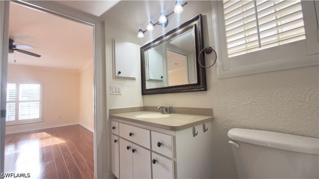 4520 Skyline BLVD 109, Cape Coral, FL 33914