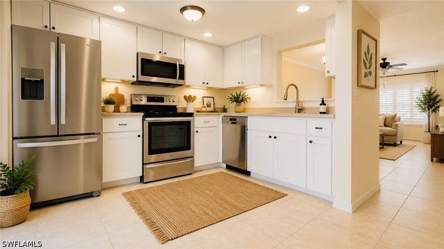 4520 Skyline BLVD 109, Cape Coral, FL 33914