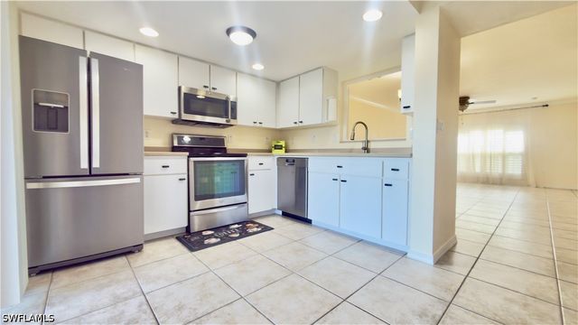 4520 Skyline BLVD 109, Cape Coral, FL 33914