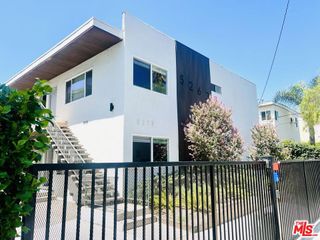 5263 Riverton Avenue 2, North Hollywood, CA 91601
