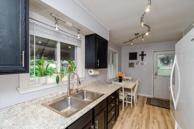 5246 S Capitol Avenue, Indianapolis, IN 46217