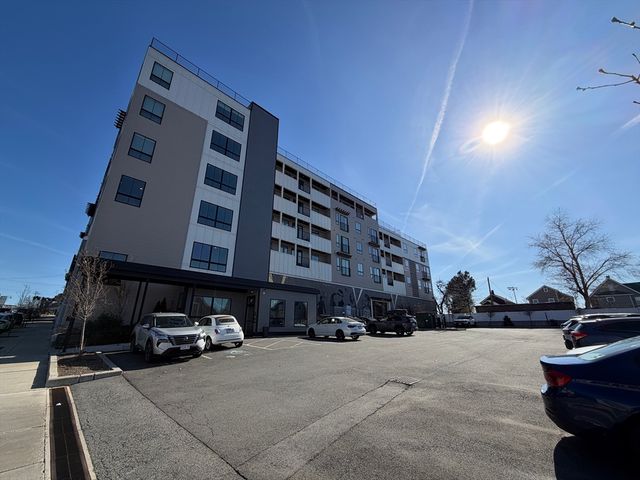 87 Medford St 215, Medford, MA 02155