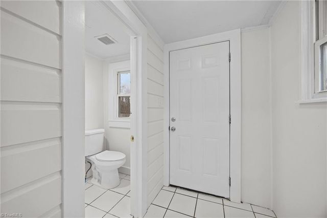 5529 Old Thomasville Road, Archdale, NC 27263