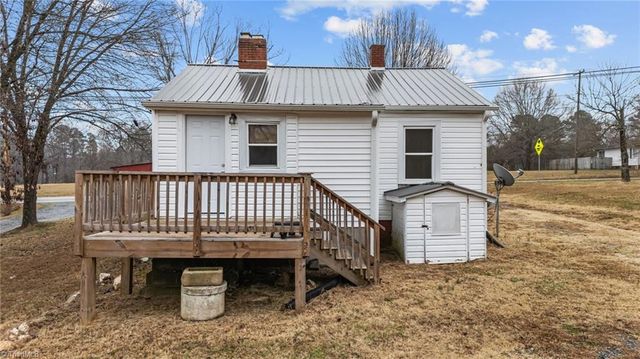 5529 Old Thomasville Road, Archdale, NC 27263