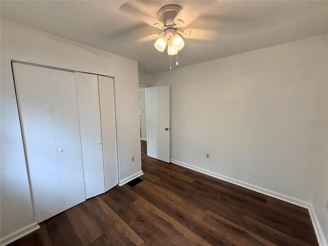 229 W WISCONSIN AVENUE, Deland, FL 32720