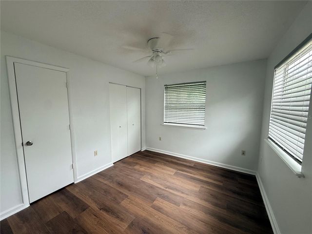 229 W WISCONSIN AVENUE, Deland, FL 32720