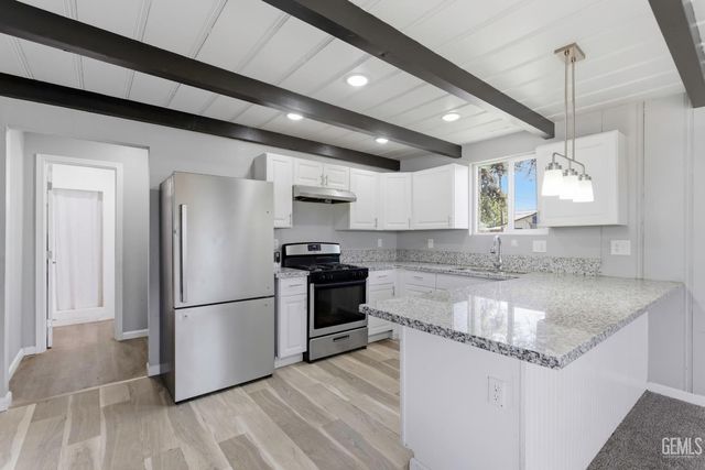 412 Olive Street, Bakersfield, CA 93304