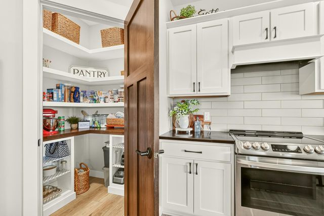 867 Grand Ridge Drive NE, Byron, MN 55920