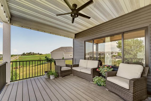 867 Grand Ridge Drive NE, Byron, MN 55920