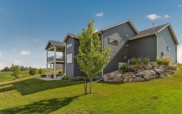 867 Grand Ridge Drive NE, Byron, MN 55920