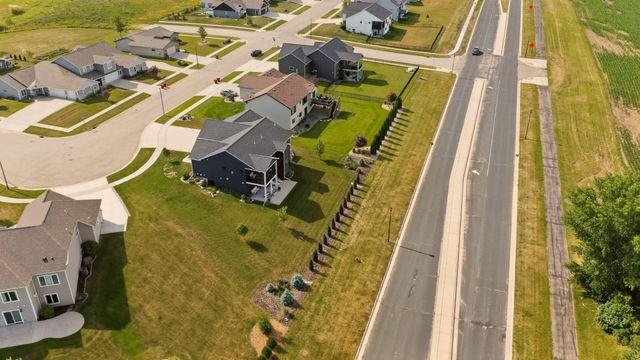 867 Grand Ridge Drive NE, Byron, MN 55920
