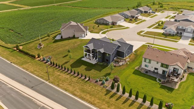 867 Grand Ridge Drive NE, Byron, MN 55920