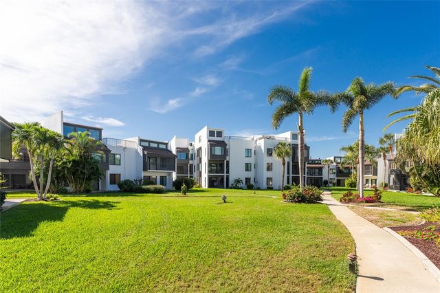 2955 N BEACH ROAD E122, Englewood, FL 34223