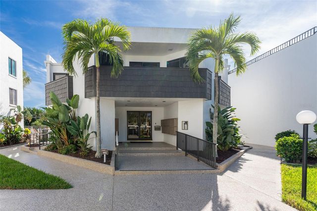 2955 N BEACH ROAD E122, Englewood, FL 34223