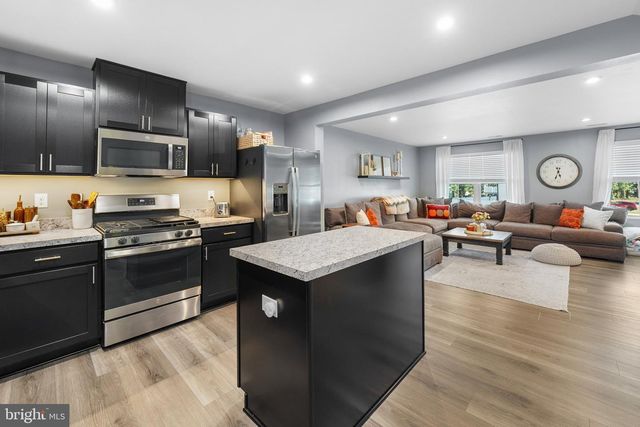 129 RILEY ST, Williamstown, NJ 08094