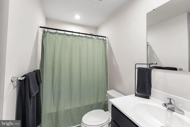 129 RILEY ST, Williamstown, NJ 08094
