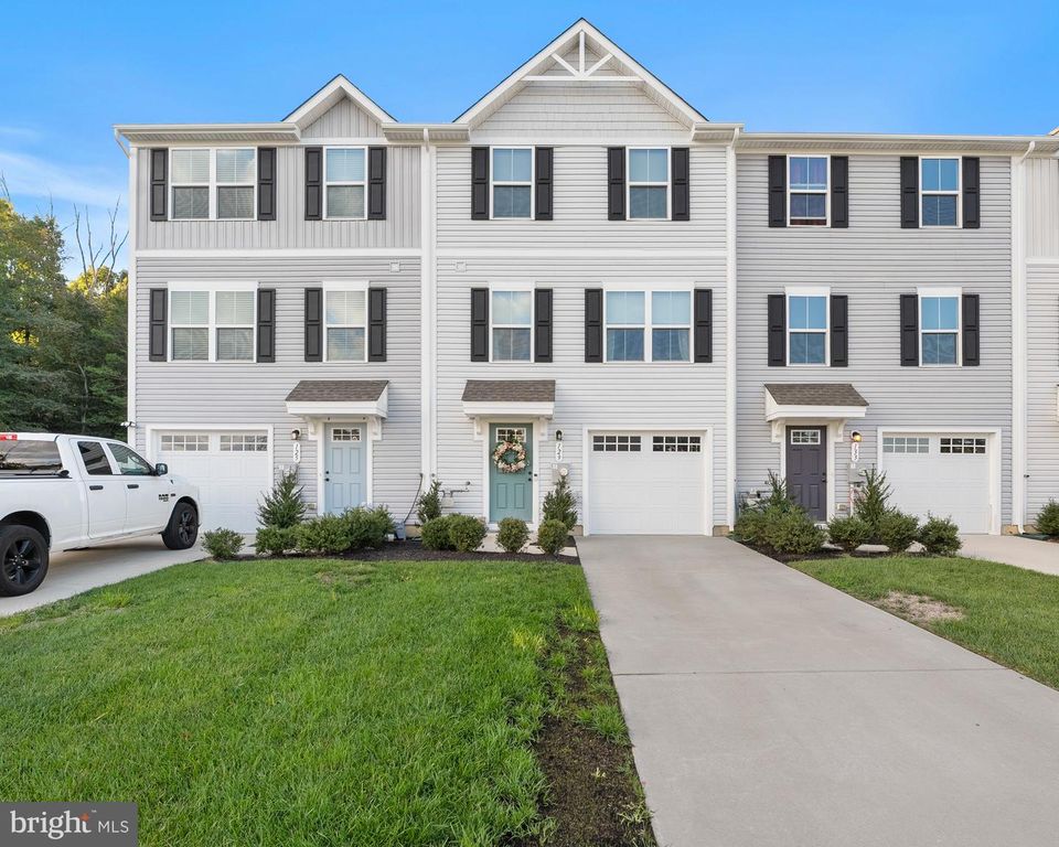 129 RILEY ST, Williamstown, NJ 08094