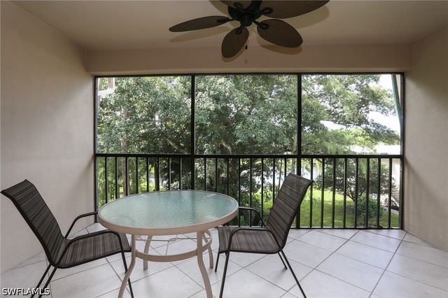 1760 Bald Eagle DR 506C, Naples, FL 34105