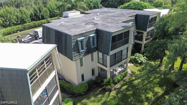 1760 Bald Eagle DR 506C, Naples, FL 34105