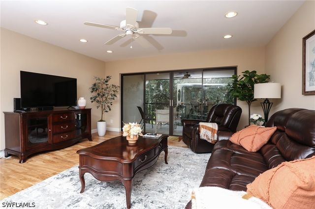 1760 Bald Eagle DR 506C, Naples, FL 34105