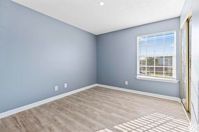 2258 Essex Dr Apt G, Surfside Beach, SC 29575