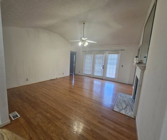 3420 Country Way Rd, Antioch, TN 37013