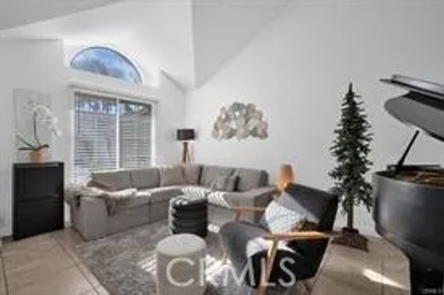 6141 Wingfoot Avenue, Banning, CA 92220