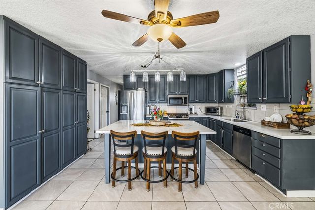 9740 E Avenue G10, Lancaster, CA 93535