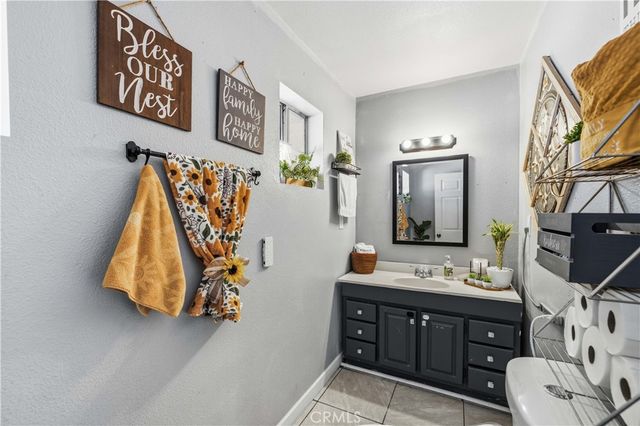 9740 E Avenue G10, Lancaster, CA 93535