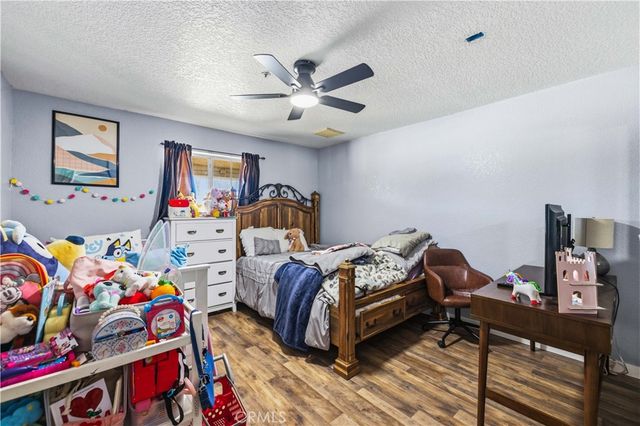 9740 E Avenue G10, Lancaster, CA 93535