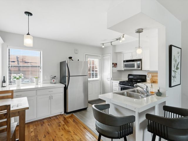 4115 Bowser Avenue 6, Dallas, TX 75219