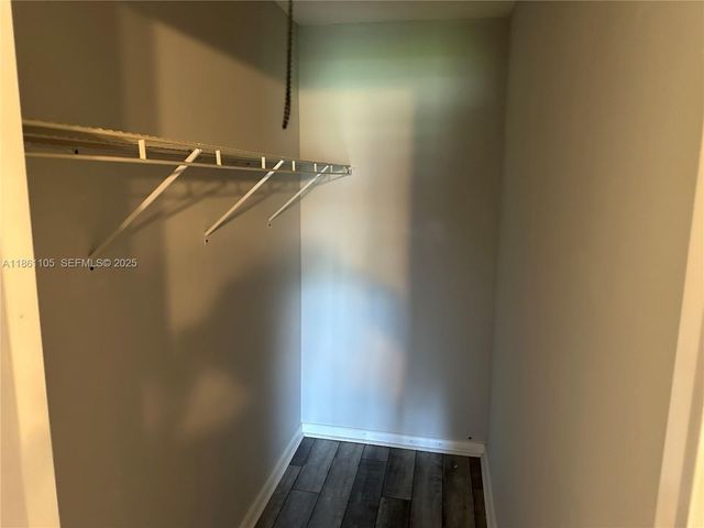 599 Fanshaw O, Boca Raton, FL 33434