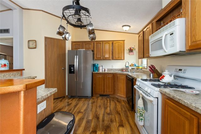 3909 S Tanager Lane, Billings, MT 59102