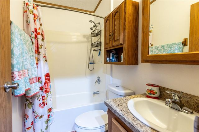 3909 S Tanager Lane, Billings, MT 59102