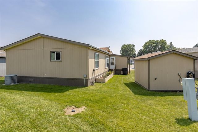3909 S Tanager Lane, Billings, MT 59102