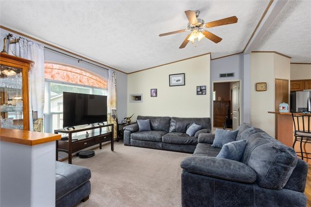 3909 S Tanager Lane, Billings, MT 59102
