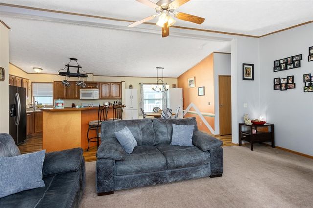3909 S Tanager Lane, Billings, MT 59102